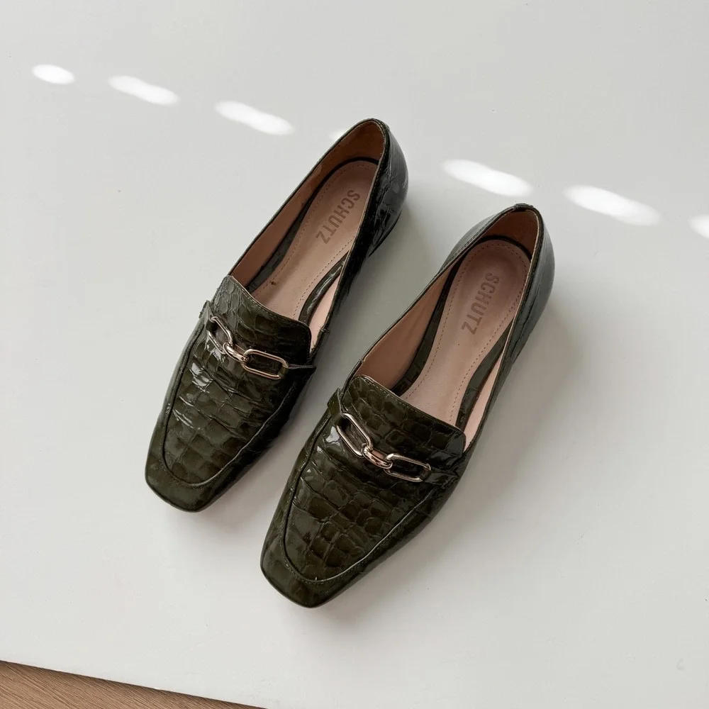 Schutz Olive Green Croc Embossed Patent Leather Horsebit Loafers 7B Preppy